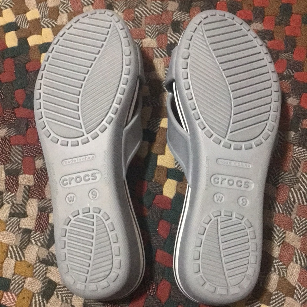 🐞Crocs Sandals - Picture 6 of 13